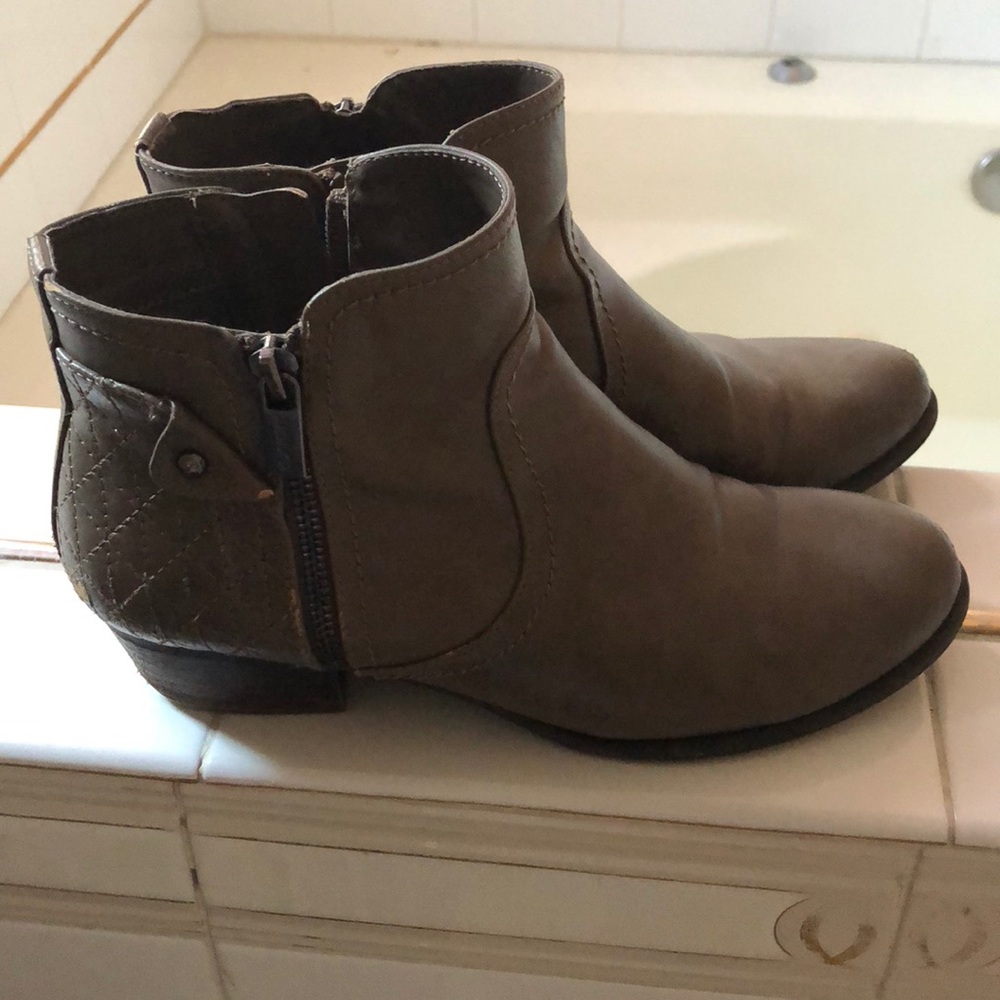 Booties - Picture 3 of 3